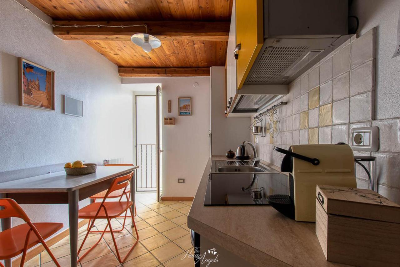 Vista Mare E Comfort In Centro Storico مينتون المظهر الخارجي الصورة