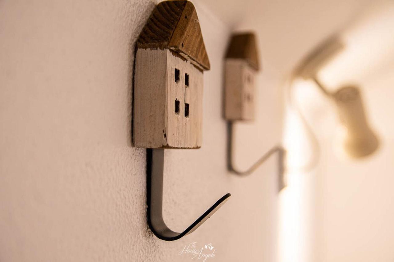 Vista Mare E Comfort In Centro Storico مينتون المظهر الخارجي الصورة