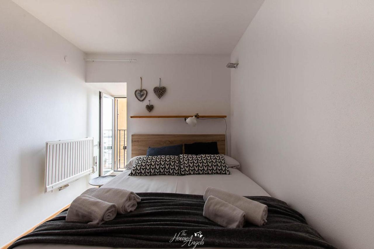 Vista Mare E Comfort In Centro Storico مينتون المظهر الخارجي الصورة